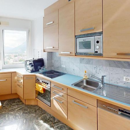 Ueber Den Daecher Von Chur Apartment Exterior foto